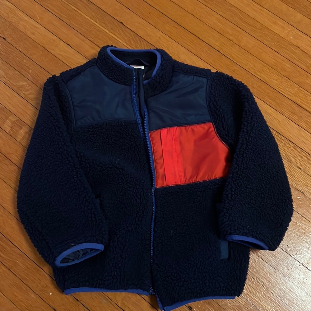 Hanna Andersson Sherpa fleece jacket, size 110 (US size 5)